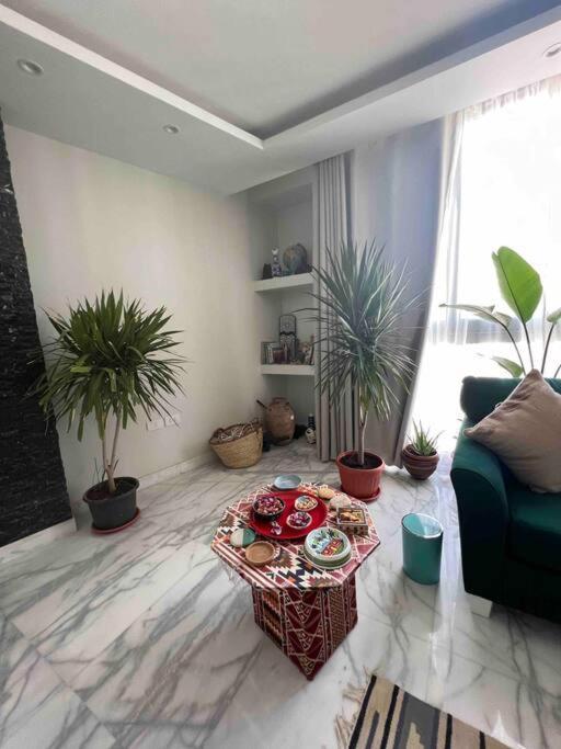Newly Refurbished Flat,Marble Floors.Central Kairo Exterior foto