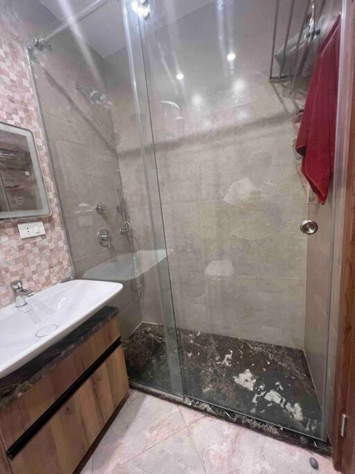 Newly Refurbished Flat,Marble Floors.Central Kairo Exterior foto
